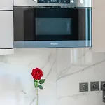 Ionion סאמי