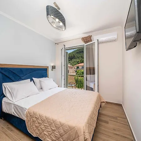 Ionion * Sami (Kefalonia)